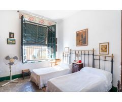 CASA SINGULAR EN HINOJOS