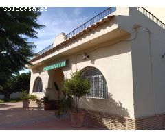 VENTA DE CHALET URBANO Y APARTAMENTO CON SÓTANO