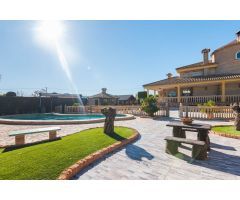 Chalet en Venta en Castrillo de Murcia, Murcia