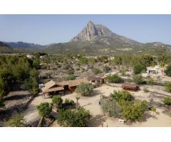 Casa integrada con la naturaleza a menos de 2 Km. de Finestrat