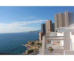 Exclusivo Ático Dúplex en Primera Línea de Playa en Benidorm – Venta de Nuda Propiedad