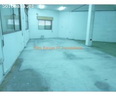 REF 2192 LOCAL COMERCIAL 135 m2 PROXIMO AUTOVIA MOS