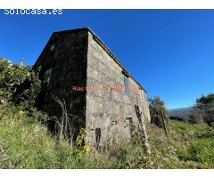 REF 2926 CASA DE PIEDRA PLANTA BAJA 2 DORM. CON 1455m2 TERRENO MOSCOSO ( PAZOS DE BORBÉN )