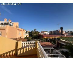 CHALET SEMI-ADOSADO EN AVDA.BALEARES -AGUAS NUEVAS TORREVIEJA