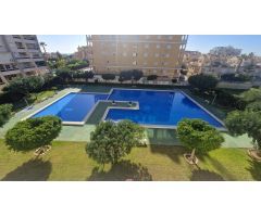 Apartamento 1 dormitorio en Residencial con Piscina y Jardines cerca de la Playa de La Mata
