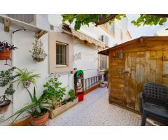 BUNGALOW DE 2 DORMITORIOS CON PISCINA COMUNITARIA Y ZONAS DEPORTIVAS EN TORREVIEJA