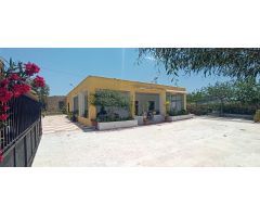 Casa de campo en Hondon