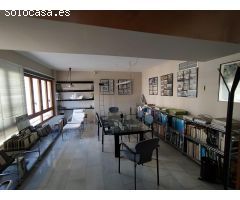 Entresuelo Comercial en el Centro de Elche
