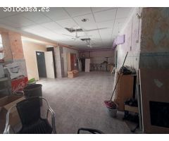 SE VENDE LOCAL COMERCIAL PLAZA APARADORAS