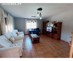 Chalet en Elche pedanias zona Derramador con amplio terreno y casa de invitados