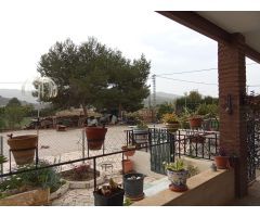 Encantadora Casa Rústica en Hondon de las Nieves - Ideal para Disfrutar del Campo
