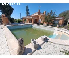 Encantador Chalet en Elche - Zona Jubalcoi-Saladas a Solo 3 Minutos del Pueblo