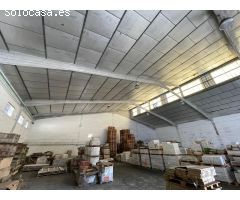 OPORTUNIDAD ÚNICA: NAVE INDUSTRIAL EN EL POLÍGONO AMARGACENA (CÓRDOBA)