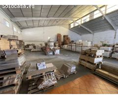OPORTUNIDAD ÚNICA: NAVE INDUSTRIAL EN EL POLÍGONO AMARGACENA (CÓRDOBA)