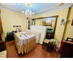 CASA CON GARAJE Y TRASTERO EN SAN LORENZO – CÓRDOBA CAPITAL