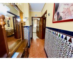 CASA CON GARAJE Y TRASTERO EN SAN LORENZO – CÓRDOBA CAPITAL