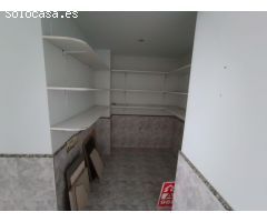 LOCAL en PONTEAREAS