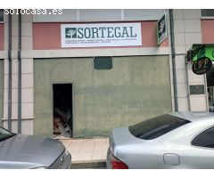 Local comercial en Venta en Lugones, Lugo