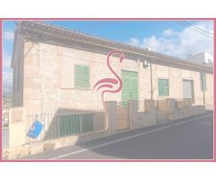 Espectacular casa independiente con fachada de piedra en Establiments