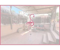 Planta baja con terraza y parking en Palma