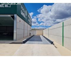 Nave aislada de 400 metros en 2 parcelas