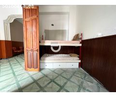 CASA EN PEGO