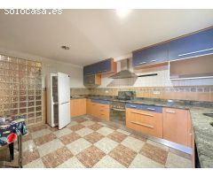 Dos Viviendas Independientes de 150 m² Cada Una