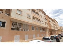 Piso en Venta en Torrevieja, Alicante