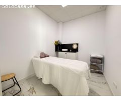 Local Comercial Reformado en Almoines – Perfecto para Negocios