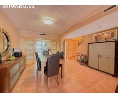 Exclusivo bajo dúplex en la Playa de Miramar – Terraza de 50 m², parking privado y a solo 120 metros
