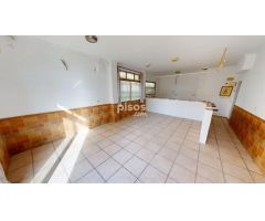 LOCAL CON POSIBILIDAD DE CAMBIO DE USO A VIVIENDA
