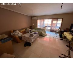 MAGNIFICO PISO AMPLIO INTEGRAMENTE REFORMADO CON GARAJE INCLUIDO