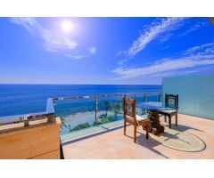 Se vende Ático Dúplex con vistas panorámicas al mar, a 100 metros de la playa del Cura