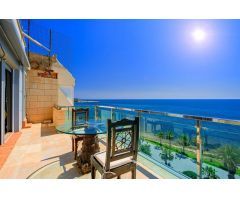 Se vende Ático Dúplex con vistas panorámicas al mar, a 100 metros de la playa del Cura