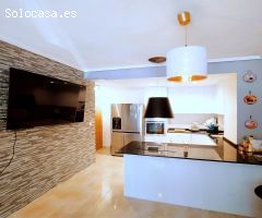 Dúplex adosado totalmente reformado con estilo moderno