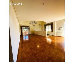 villa en la urbanización Los Balcones