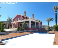 Villa en Venta en Algorfa, Alicante