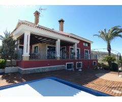 Villa en Venta en Algorfa, Alicante