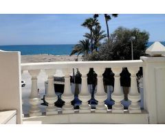 Ático (69 m² - planta 2) en “Duquesa Beach”, vistas al mar, piscina, y 30 m de la Playa de los Locos
