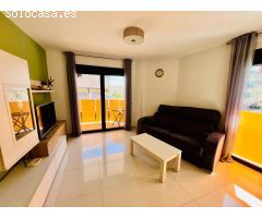 APARTAMENTO PLANTA BAJA -  ESQUINAZO - SOLEADO - GARAJE INCLUIDO - PISCINA COM.