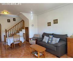 Dúplex Esquinero en Torrevieja con Solárium Privado y Piscina comunitaria
