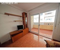 Piso céntrico con 2 habitaciones en Torrevieja