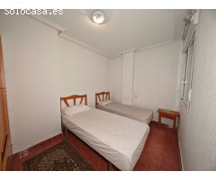 Piso céntrico con 2 habitaciones en Torrevieja