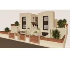 VILLA DE LUJO DE 3 DORMITORIOS CON PISCINA PRIVADA - ZONA LOS BALCONES, TORREVIEJA-