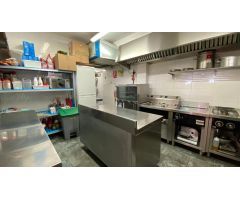 Oportunidad de Traspaso zona Puerto Deportivo de Marbella - Pub y Bar (Posibilidad por separado)