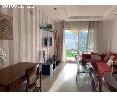 Exclusivo Apartamento con Jardín y Licencia Vacacional en venta en Sitio Calahonda