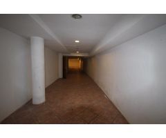 LOCAL COMERCIAL CÉNTRICO 235m2  +230m2  DE SÓTANO
