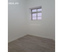 Vivienda en venta con local comercial incluido