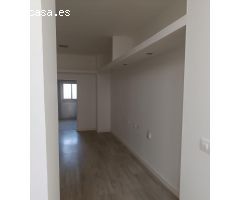 Vivienda en venta con local comercial incluido