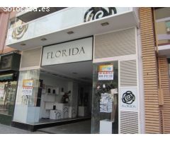 Local comercial en Alquiler en Zaragoza, Zaragoza